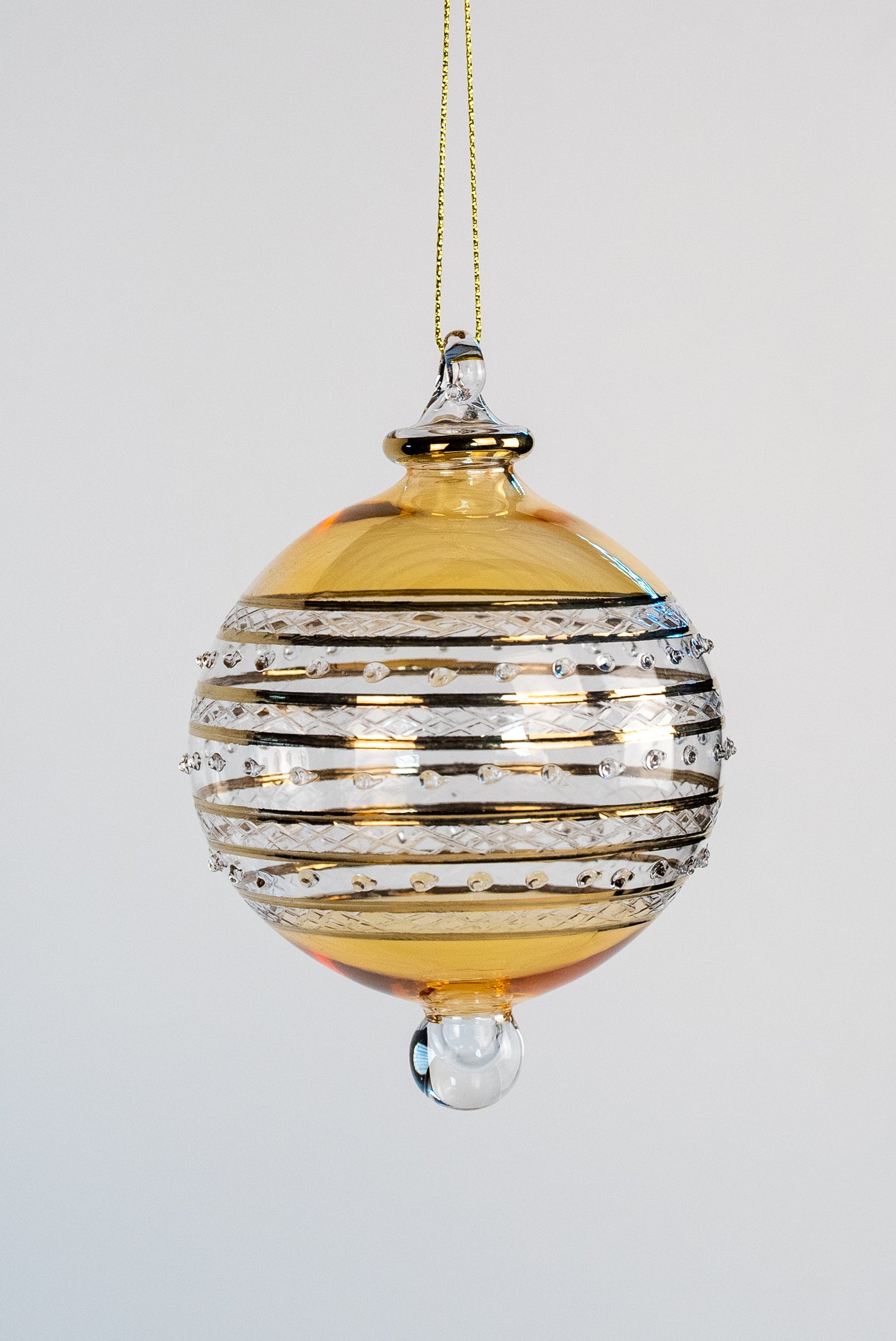 The one Color Elegant Ornament
