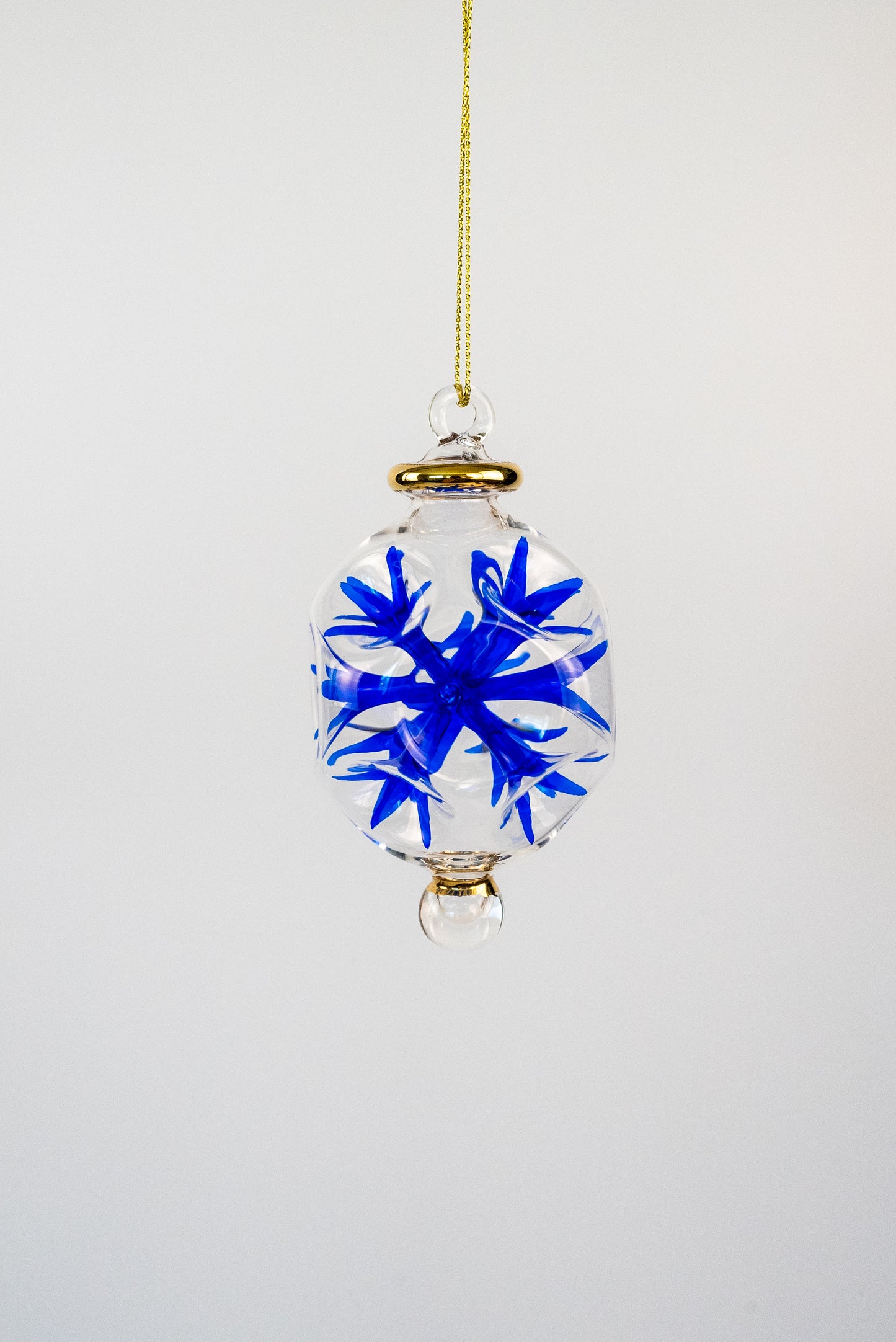 Assortment of Five beautiful Pieces of Ornaments the colorful flower