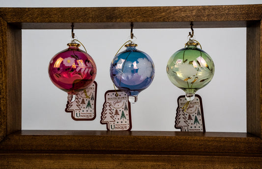 The Engraved Three Colors Bundle "Set Of Three Beautiful Ornaments"