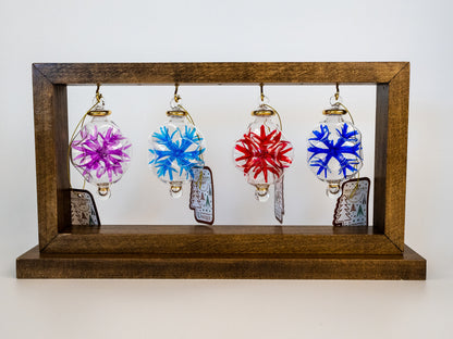 Assortment of Five beautiful Pieces of Ornaments the colorful flower